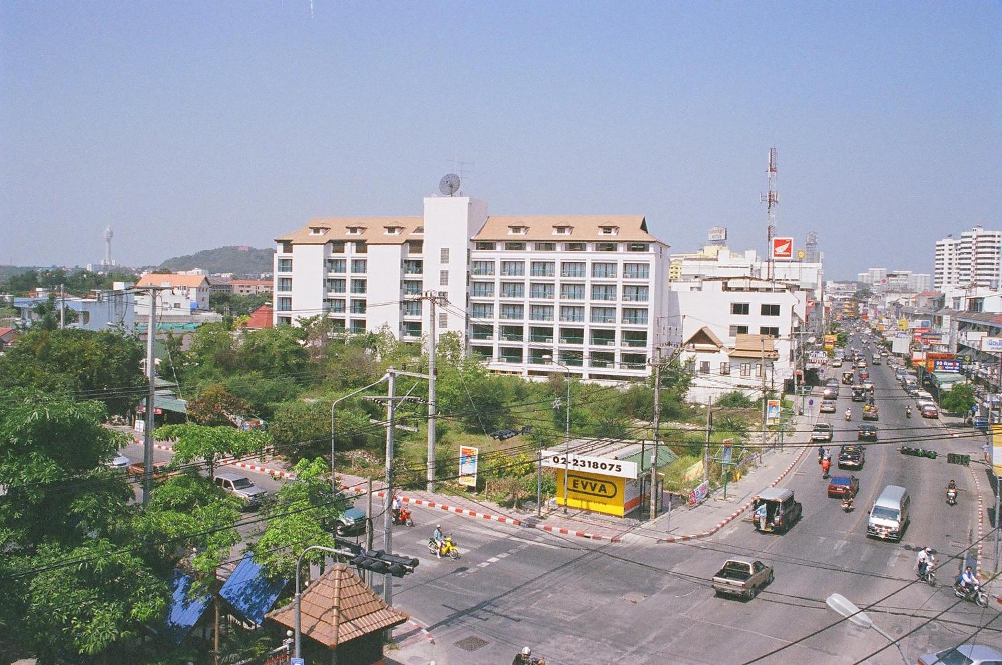 Diamond City Place Hotel Pattaya Luaran gambar