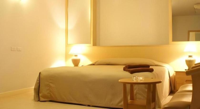 Diamond City Place Hotel Pattaya Luaran gambar