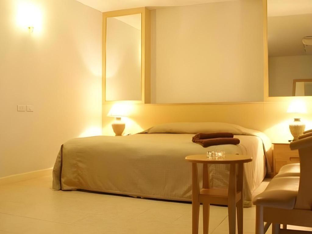 Diamond City Place Hotel Pattaya Luaran gambar